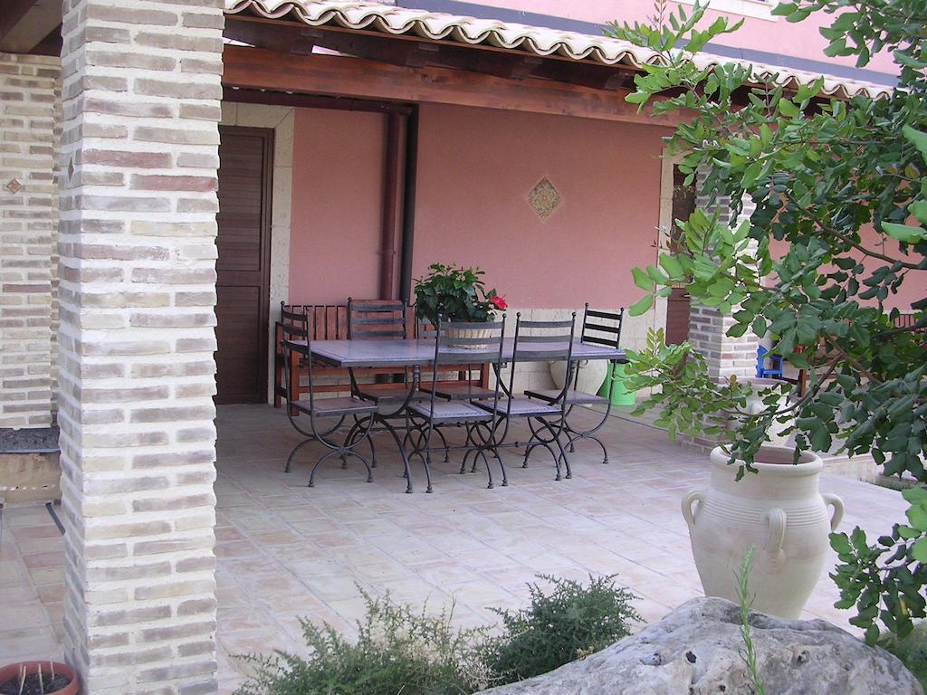 Il Mirto E La Rosa Bed and Breakfast Agrigento Eksteriør billede