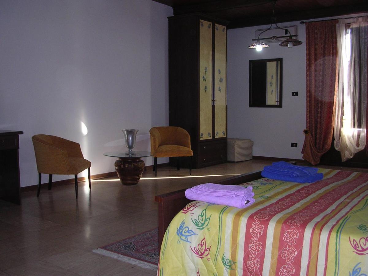 Il Mirto E La Rosa Bed and Breakfast Agrigento Eksteriør billede