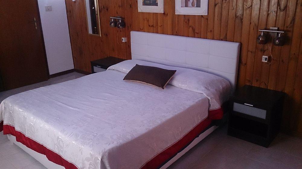 Il Mirto E La Rosa Bed and Breakfast Agrigento Eksteriør billede