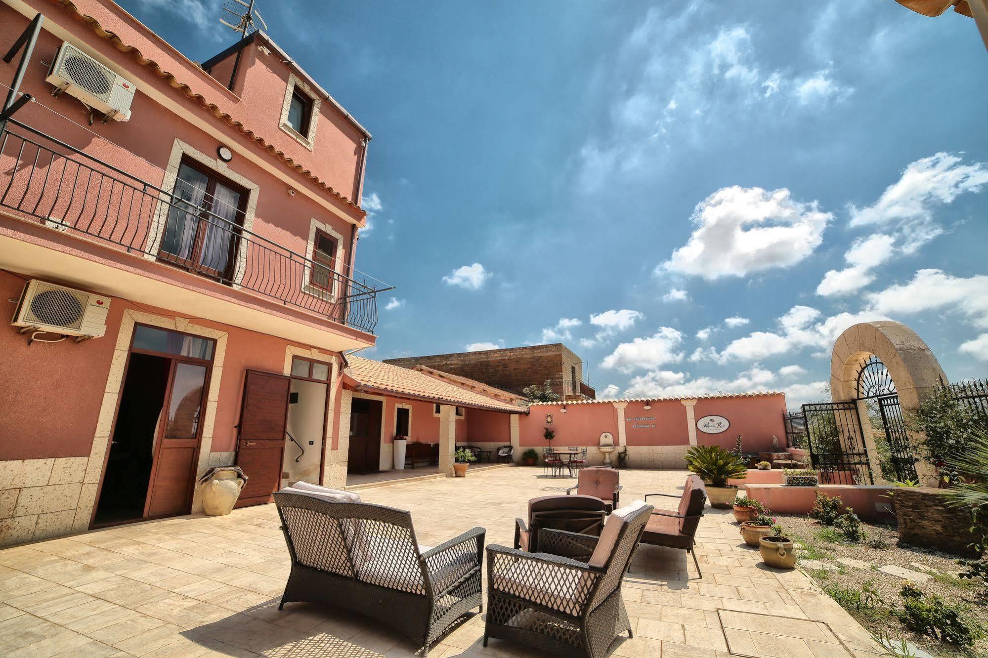 Il Mirto E La Rosa Bed and Breakfast Agrigento Eksteriør billede