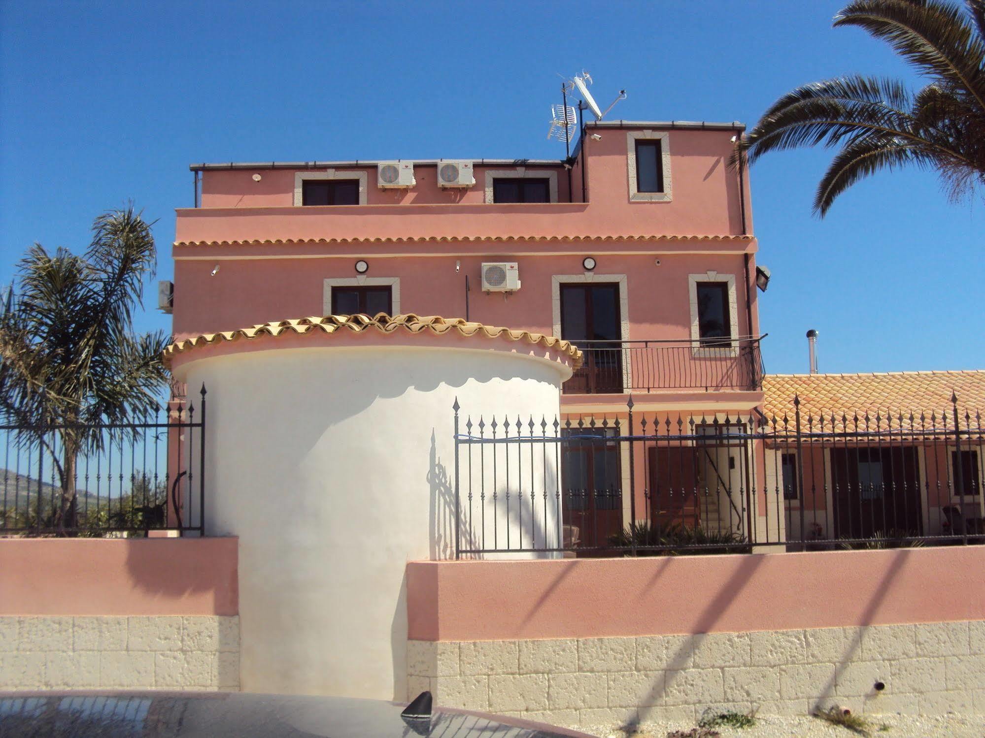 Il Mirto E La Rosa Bed and Breakfast Agrigento Eksteriør billede